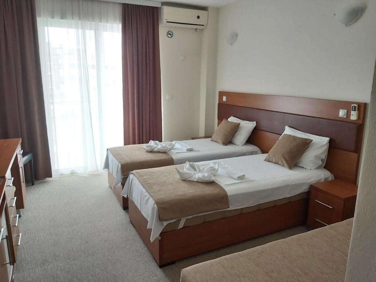 Hotel Zan Ulcinj Exterior foto