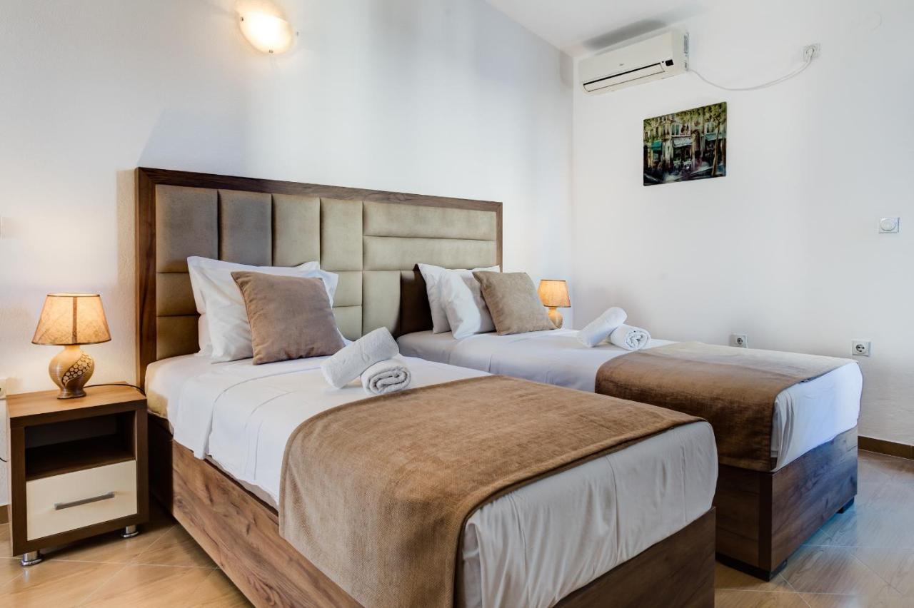Hotel Zan Ulcinj Habitación foto